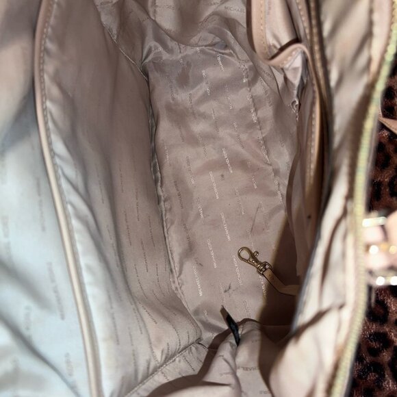 MICHAEL KORS JET SET TRAVEL MEDIUM TOTE LEATHER SOFT BEIGE HANDBAG - Picture 9 of 11